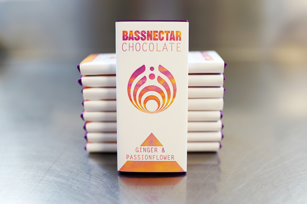 Bassnectar - Diverse Systems Of Throb & Mesmerizing The Ultra